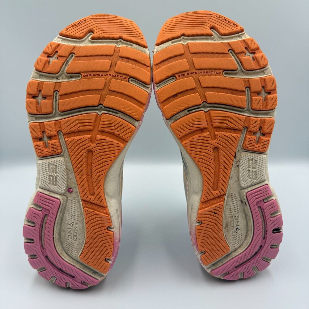 Brooks Adrenaline GTS 23 Women Size 8.5 Grey Running Shoes Sneakers 1203811B117 - Picture 7 of 9